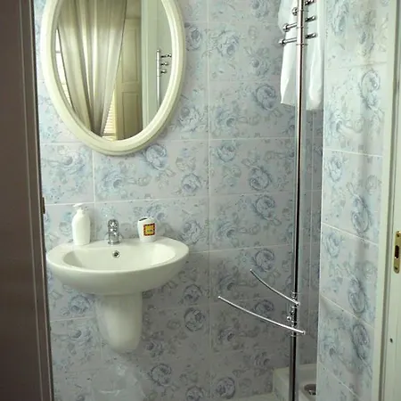 Casa Felicia B&B Сан-Бенедетто-дель-Тронто