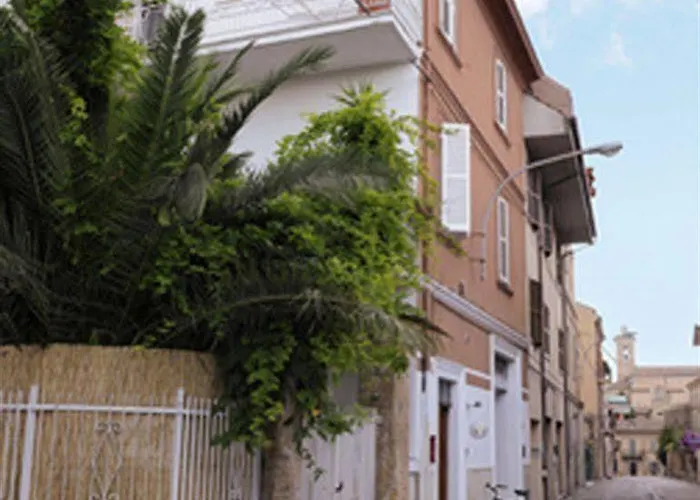 Alojamento de Acomodação e Pequeno-almoço Casa Felicia B&B San Benedetto del Tronto